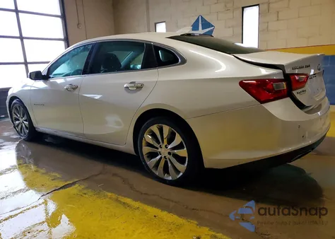 2017 Chevrolet Malibu Premier z USA, uszkodzony, nr VIN 1G1ZH5SX8HF122856